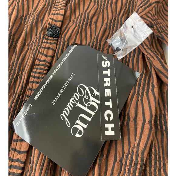 Onque Casual Womens Textured Stretch Top 3/4 Sleeves Brown Black PXL Blouse - Picture 8 of 10